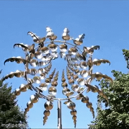 VindMagi™ | Kinetisk vindspinner med magisk trädgårdskänsla