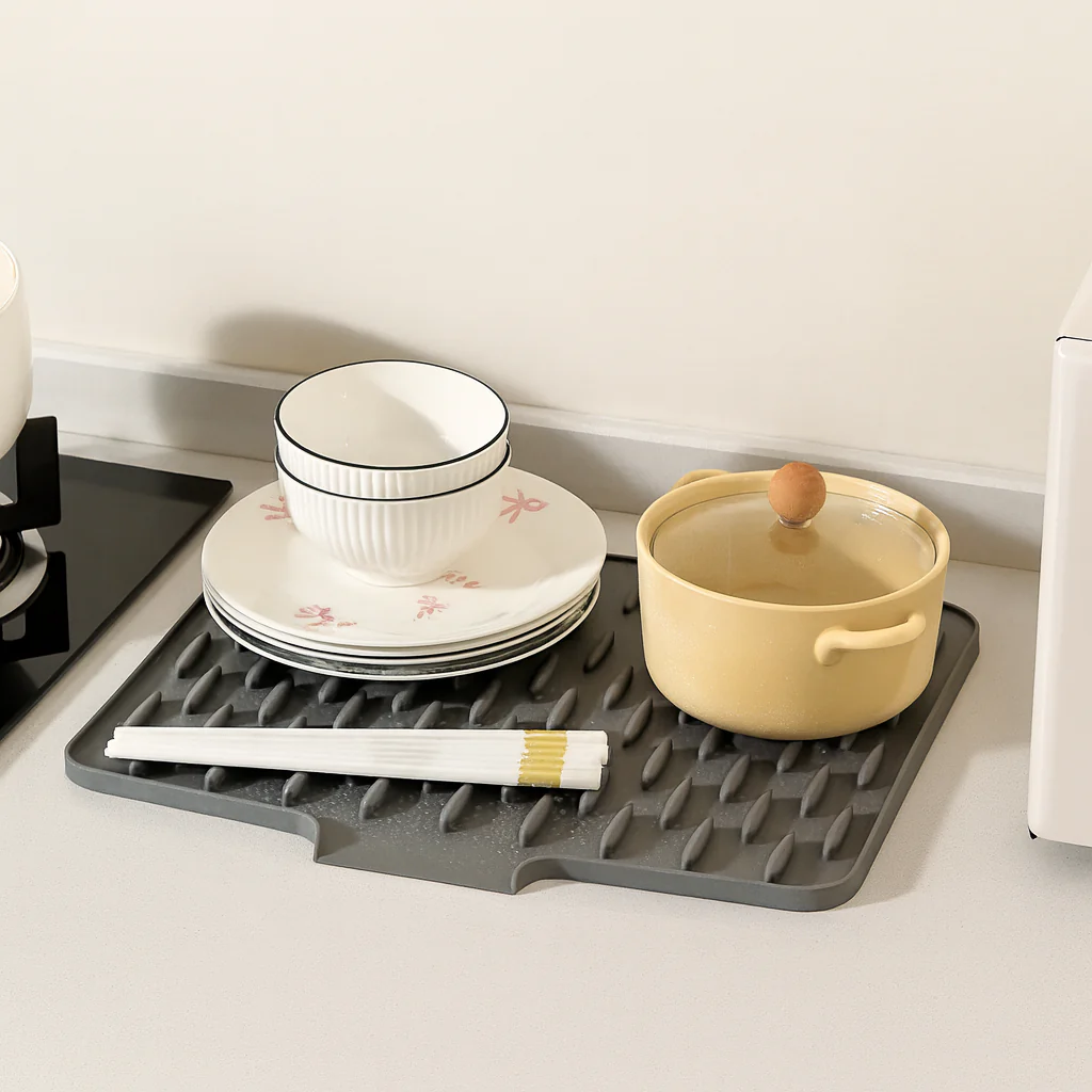 SiliSkydd™ – Silikon Diskmatta för Smartare Kök