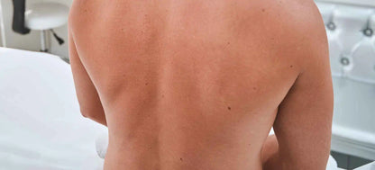 RyggBorste Flex™ – Det enklaste sättet att tvätta och massera ryggen – varje dag